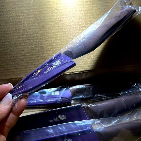 NIP ROBERT IRVINE 4 pc PURPLE KNIFE SET - Picture 2 of 2